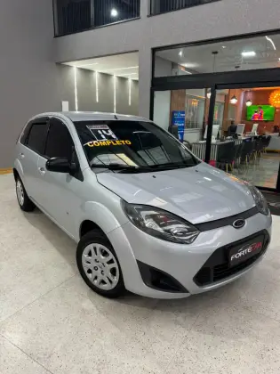 FORD FIESTA 1.0 ROCAM HATCH 8V FLEX 4P MANUAL FORD FIESTA 1.0 ROCAM HATCH 8V FLEX 4P MANUAL