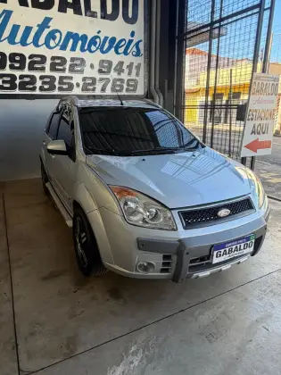 FORD FIESTA 1.6 MPI TRAIL HATCH 8V FLEX 4P MANUAL FORD FIESTA 1.6 MPI TRAIL HATCH 8V FLEX 4P MANUAL