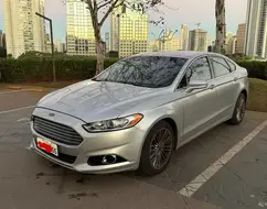FORD FUSION 2.0 TITANIUM FWD 16V GASOLINA 4P AUTOMÁTICO FORD FUSION 2.0 TITANIUM FWD 16V GASOLINA 4P AUTOMÁTICO