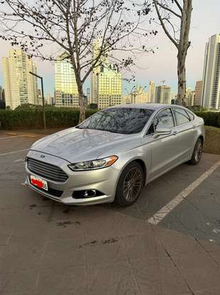 FORD-FUSION-2013