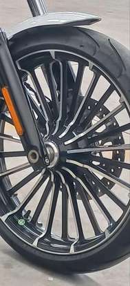 HARLEY-DAVIDSON-SOFTAIL BREAKOUT-2024
