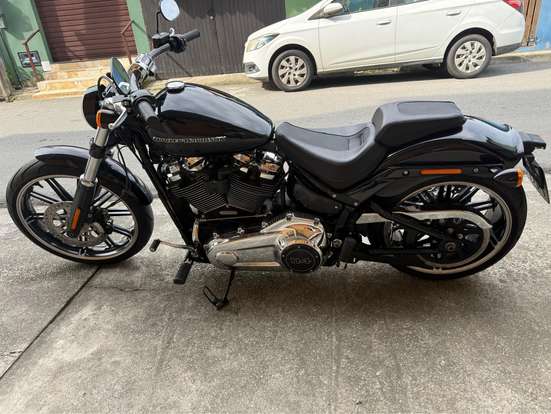 HARLEY-DAVIDSON-SOFTAIL BREAKOUT 114 HARLEY-DAVIDSON-SOFTAIL BREAKOUT 114-2022