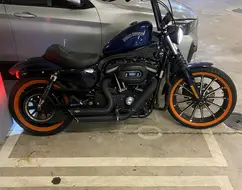 HARLEY-DAVIDSON SPORTSTER IRON 883 HARLEY-DAVIDSON SPORTSTER IRON 883