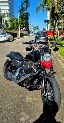 HARLEY-DAVIDSON SPORTSTER XL 883N IRON 