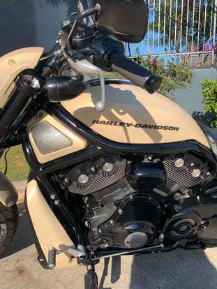 HARLEY-DAVIDSON-V-ROD MUSCLE-2014