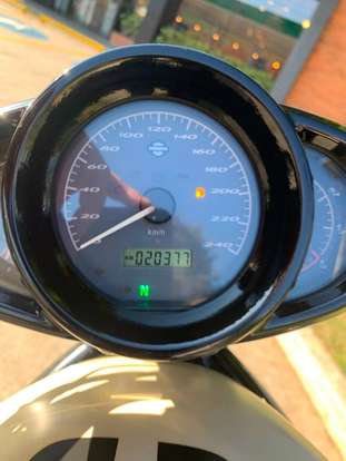 HARLEY-DAVIDSON-V-ROD MUSCLE-2014
