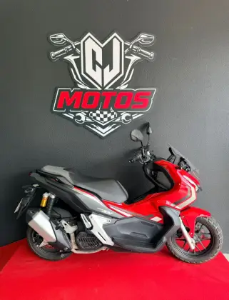 HONDA ADV 