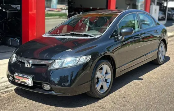 HONDA CIVIC 1.8 LXS 16V FLEX 4P MANUAL HONDA CIVIC 1.8 LXS 16V FLEX 4P MANUAL