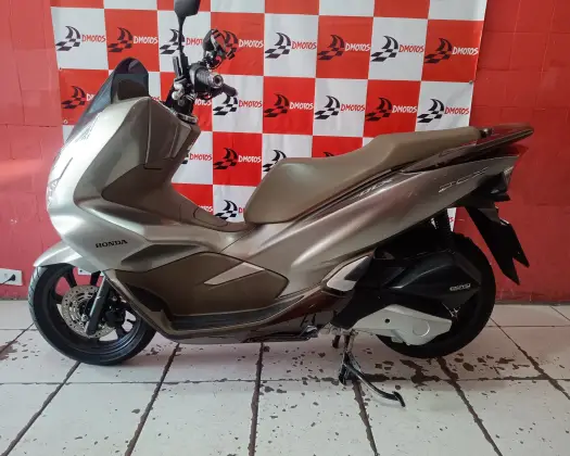 HONDA PCX DLX HONDA PCX DLX