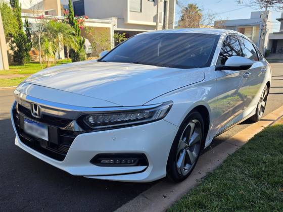 HONDA ACCORD 2.0 VTEC TURBO GASOLINA TOURING 10AT