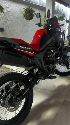 HONDA XRE 300 SAHARA 