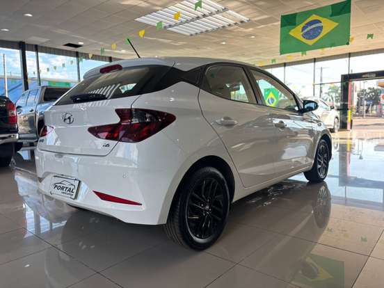 HYUNDAI-HB20S-2021