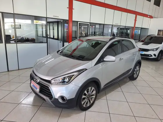 HYUNDAI HB20X 1.6 16V PREMIUM FLEX 4P AUTOMÁTICO