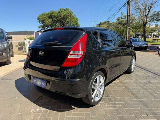 HYUNDAI-I30-2009