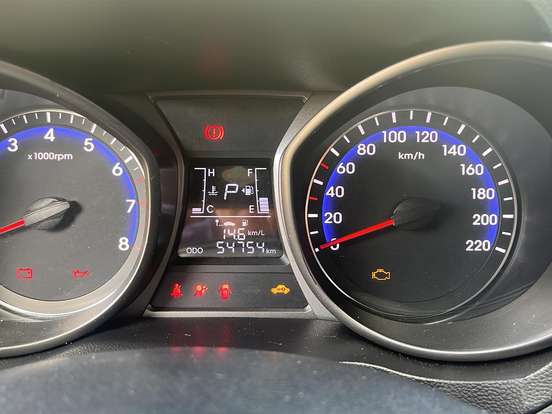 HYUNDAI-HB20-1.6 PREMIUM 16V FLEX 4P AUTOMÁTICO HYUNDAI-HB20-2013