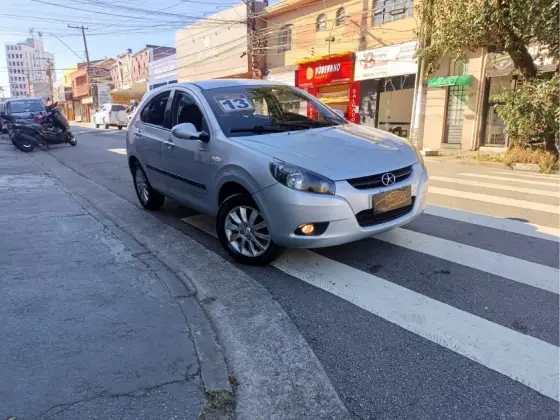JAC J3 1.5 S 16V FLEX 4P MANUAL JAC J3 1.5 S 16V FLEX 4P MANUAL