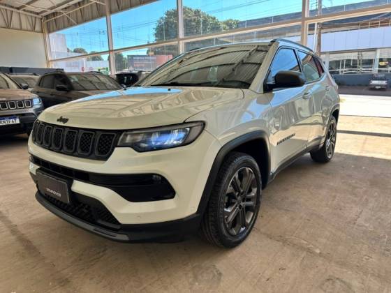 JEEP COMPASS 1.3 T270 TURBO FLEX LONGITUDE AT6
