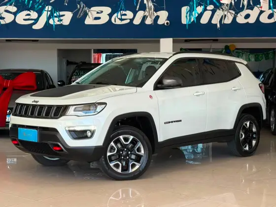 JEEP COMPASS 2.0 16V DIESEL TRAILHAWK 4X4 AUTOMÁTICO JEEP COMPASS 2.0 16V DIESEL TRAILHAWK 4X4 AUTOMÁTICO