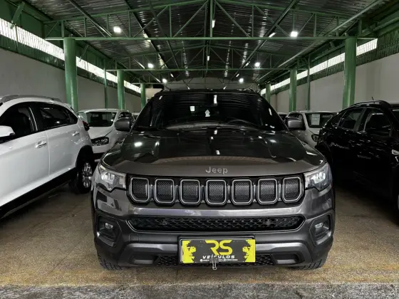JEEP COMPASS 2.0 TD350 TURBO DIESEL LONGITUDE AT9 JEEP COMPASS 2.0 TD350 TURBO DIESEL LONGITUDE AT9