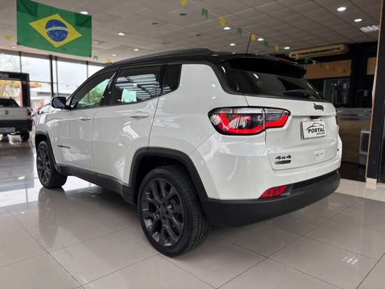 JEEP-COMPASS-2020