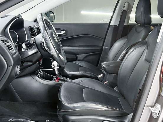 JEEP-COMPASS-2.0 16V FLEX LONGITUDE AUTOMÁTICO JEEP-COMPASS-2018