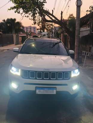 JEEP-COMPASS-2.0 16V FLEX LONGITUDE AUTOMÁTICO JEEP-COMPASS-2018