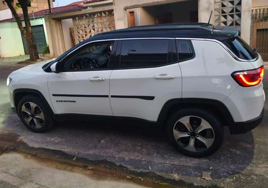 JEEP-COMPASS-2018