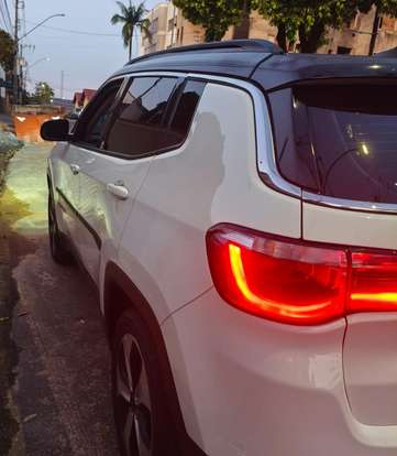 JEEP-COMPASS-2.0 16V FLEX LONGITUDE AUTOMÁTICO JEEP-COMPASS-2018