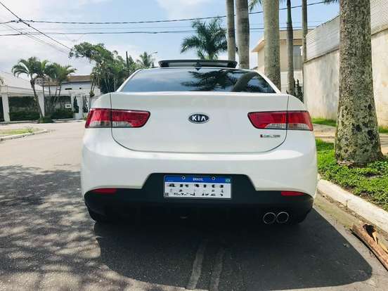 KIA-CERATO-2011