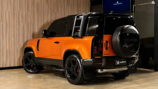 LAND ROVER-DEFENDER-2021