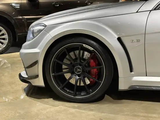 MERCEDES-BENZ-C 63 AMG-6.3 COUPÉ V8 GASOLINA 2P AUTOMATICO MERCEDES-BENZ-C 63 AMG-2013