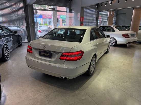MERCEDES-BENZ-E 250-1.8 AVANTGARDE SPORT 16V GASOLINA 4P AUTOMÁTICO MERCEDES-BENZ-E 250-2011