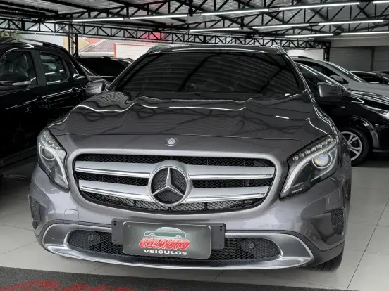 MERCEDES-BENZ-GLA 200-1.6 CGI ADVANCE 16V TURBO FLEX 4P AUTOMÁTICO MERCEDES-BENZ-GLA 200-2016