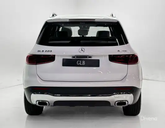 MERCEDES-BENZ-GLB 220-2025
