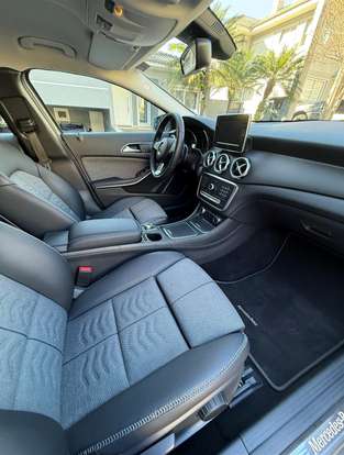 MERCEDES-BENZ-GLA 200-2017