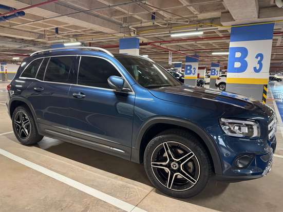 MERCEDES-BENZ-GLB 200-2022