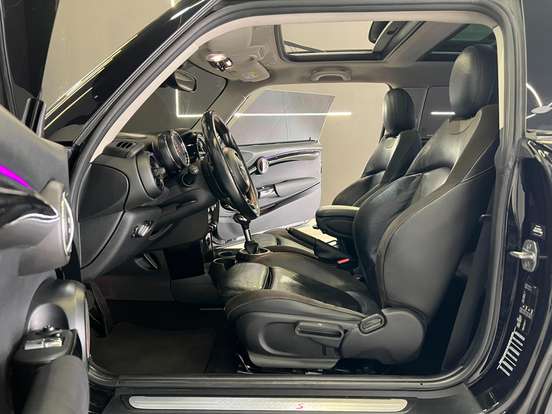 MINI-COOPER-2015