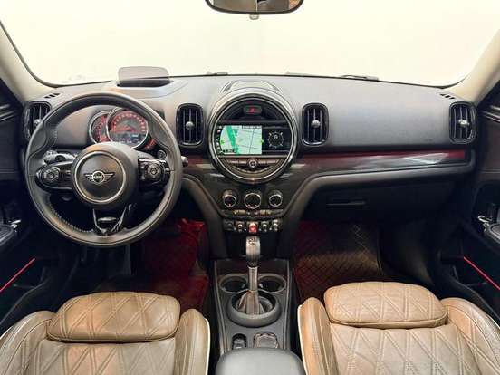 MINI-COUNTRYMAN-2018