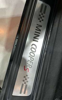 MINI-COOPER-2010
