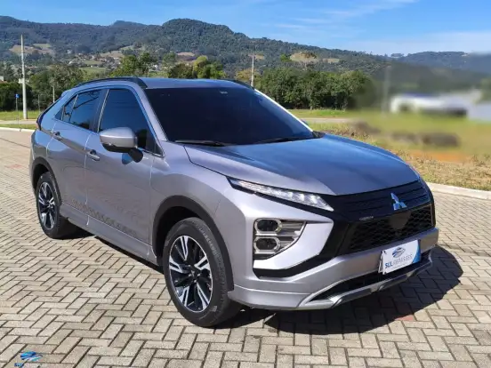 MITSUBISHI-ECLIPSE CROSS-1.5 MIVEC TURBO GASOLINA HPE CVT MITSUBISHI-ECLIPSE CROSS-2023