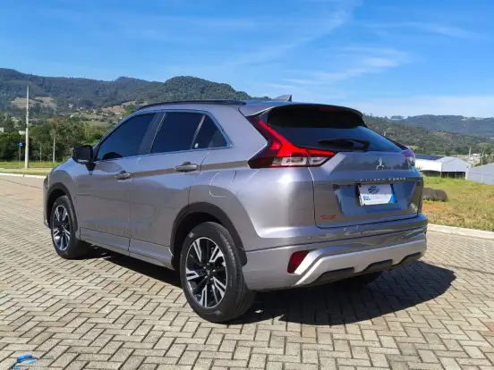 MITSUBISHI-ECLIPSE CROSS-1.5 MIVEC TURBO GASOLINA HPE CVT MITSUBISHI-ECLIPSE CROSS-2023