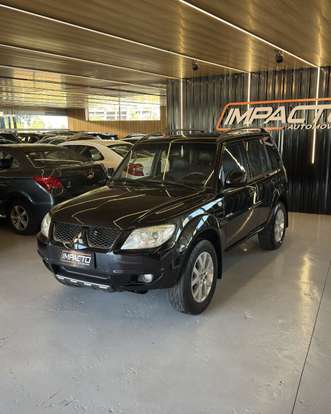 MITSUBISHI-PAJERO TR4-2.0 4X4 16V 140CV FLEX 4P AUTOMÁTICO MITSUBISHI-PAJERO TR4-2012