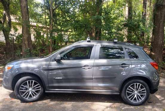 MITSUBISHI-ASX-2017