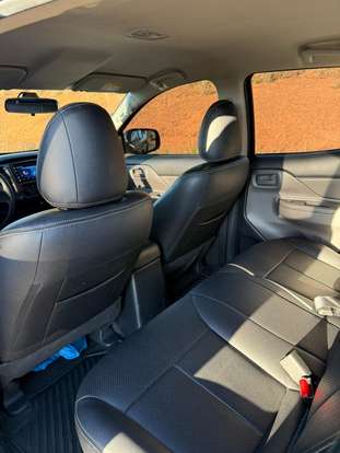 MITSUBISHI-L200 TRITON-2019
