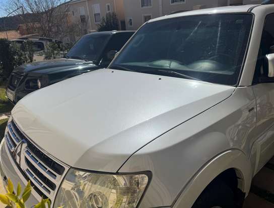 MITSUBISHI-PAJERO FULL-2011
