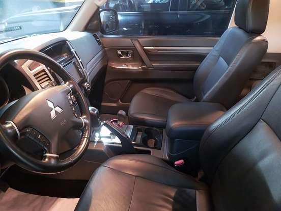 MITSUBISHI-PAJERO FULL-3.8 HPE 4X4 V6 24V GASOLINA 2P AUTOMÁTICO MITSUBISHI-PAJERO FULL-2017