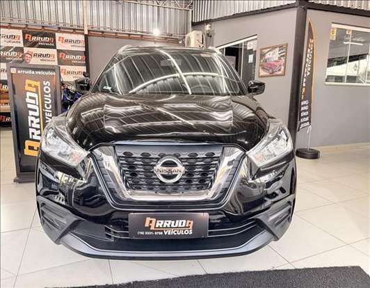 NISSAN-KICKS-2018