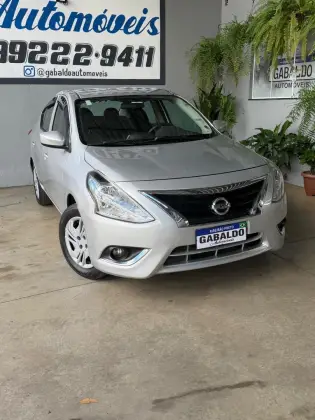 NISSAN VERSA 1.6 16V FLEX SV 4P MANUAL NISSAN VERSA 1.6 16V FLEX SV 4P MANUAL