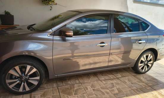 NISSAN-SENTRA-2019