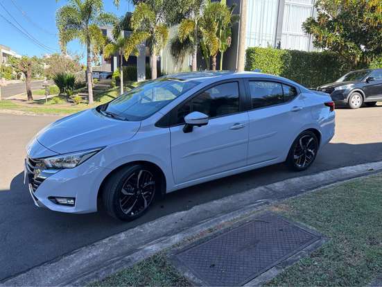 NISSAN-VERSA-2024